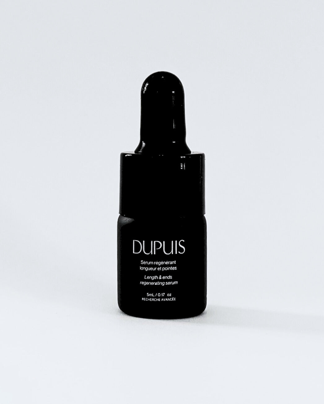 Échantillon du serum pour longueurs et pointes